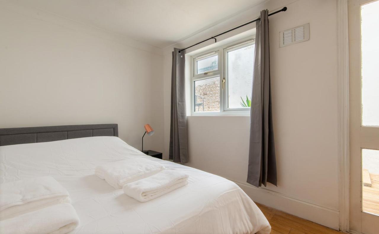 -Newly Refurbished- Stylish Apartment 5 Minutes From Station W Garden Hove Exteriér fotografie