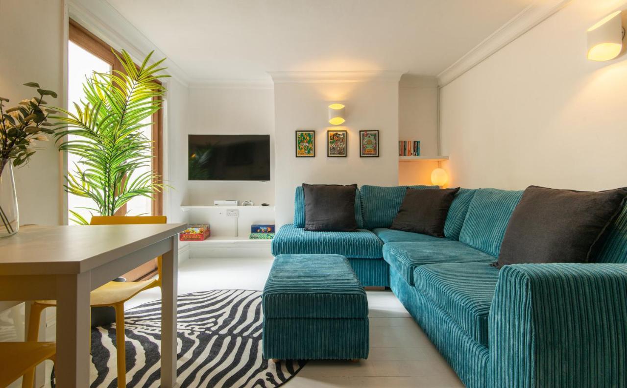 -Newly Refurbished- Stylish Apartment 5 Minutes From Station W Garden Hove Exteriér fotografie